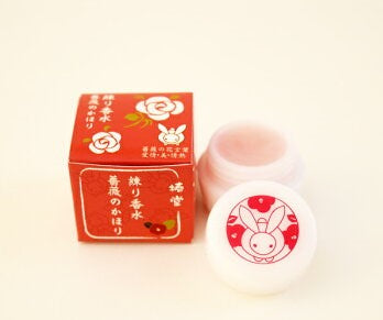 Solid perfume (Japanese Camellia, Lily-of-the-valley, Mandarin