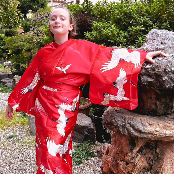 Women' Yukata: Beautiful Crane (Polyester)
