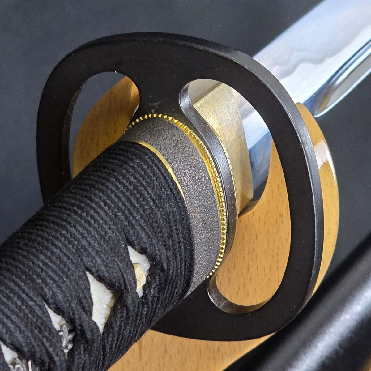 Nagashino Ichimonji Iaito Sword – 2.45 Shaku | Authentic MinoSaka Series | Made in Japan
