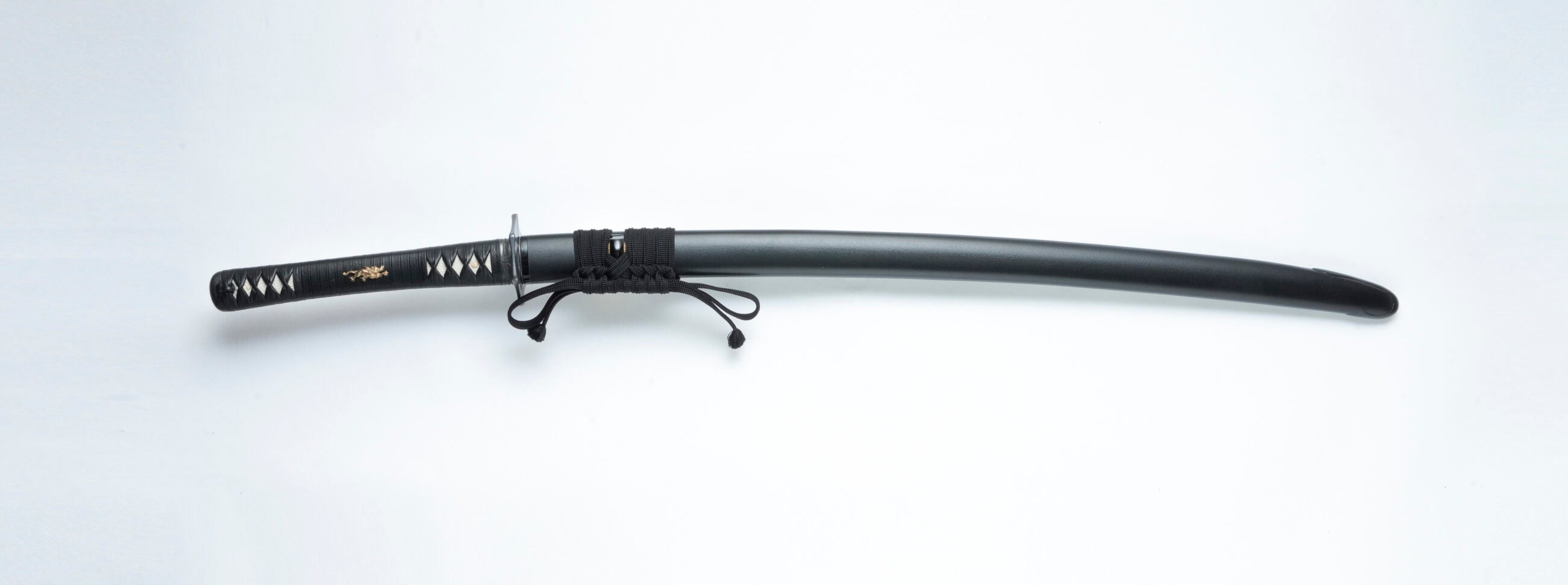 Master Minosaka Premium Iaito Sword: Unique Cowhide Handle (Famous Samurai Series)