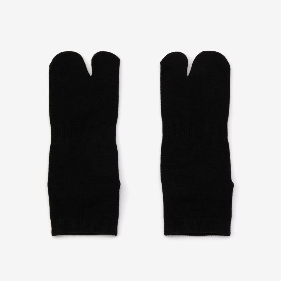 Marugo Tabi Socks Adult Size with anti-slip rubber