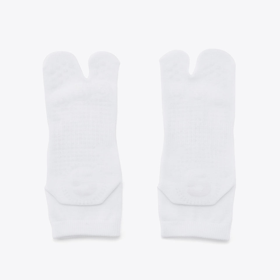 Marugo Tabi Socks Adult Size with anti-slip rubber