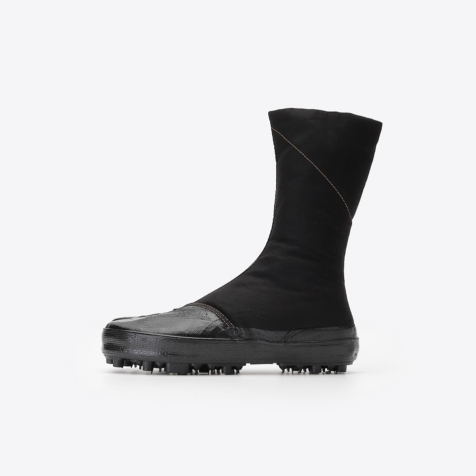 Marugo Spike Tabi Boots 8 Clips All Black with stitching